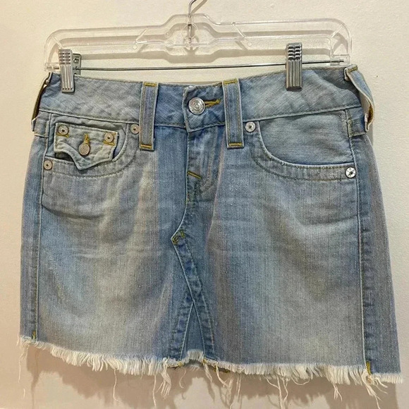TRUE RELIGION Sadie Mini Denim Skirt Size 25 - Picture 1 of 10